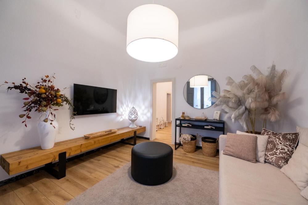 Dea Luxury Casa Vacanze- Zona Chiesa A Trullo - 알베르벨로 외부 사진